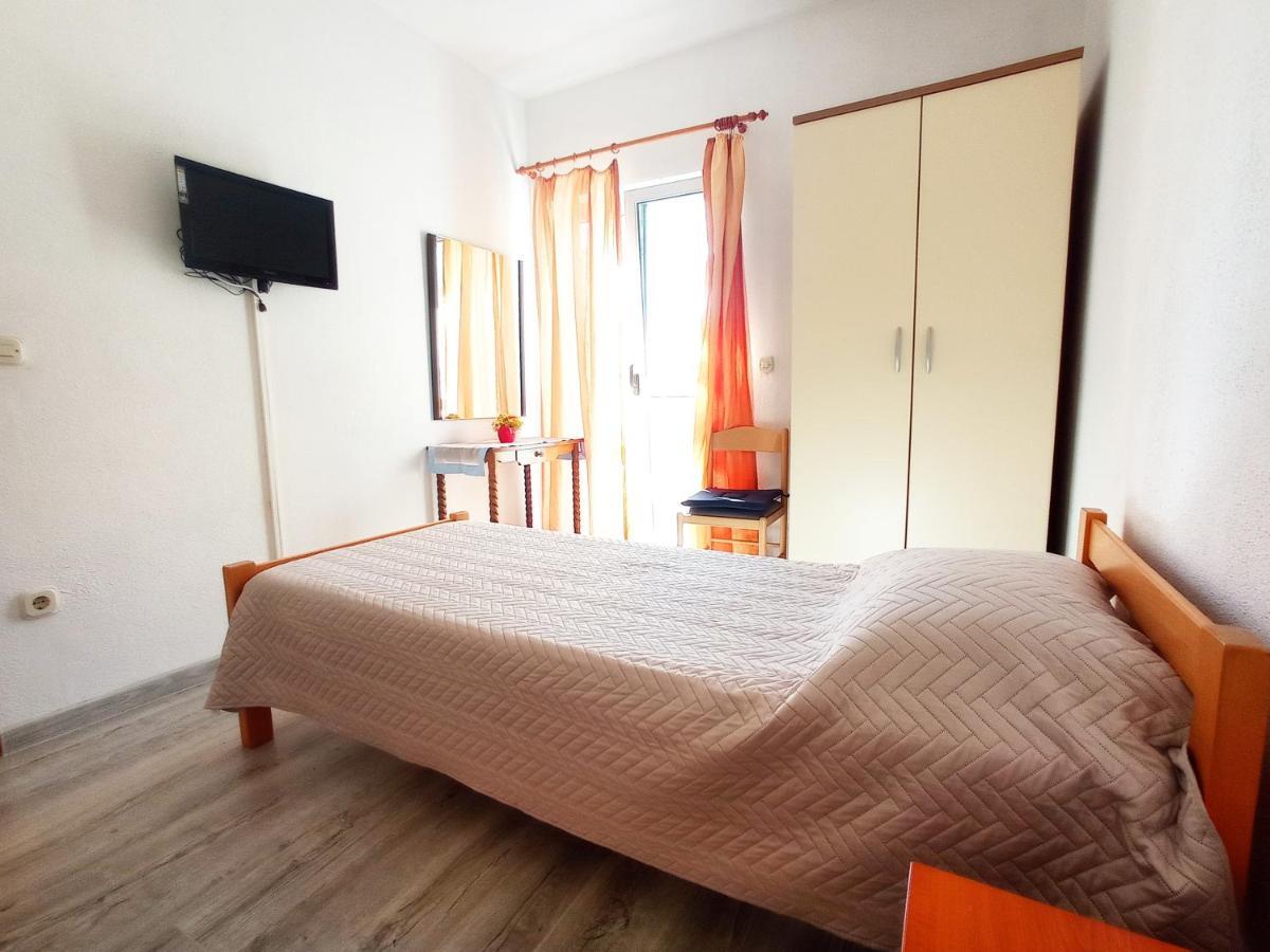 Apartamento Casa del Olivo Tučepi Exterior foto