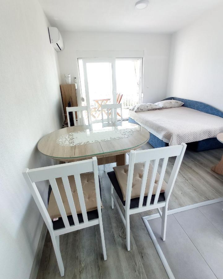 Apartamento Casa del Olivo Tučepi Exterior foto
