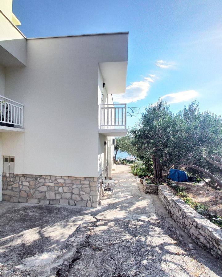 Apartamento Casa del Olivo Tučepi Exterior foto