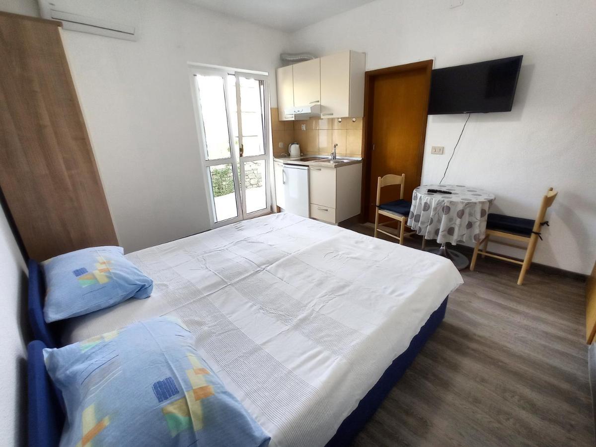 Apartamento Casa del Olivo Tučepi Exterior foto
