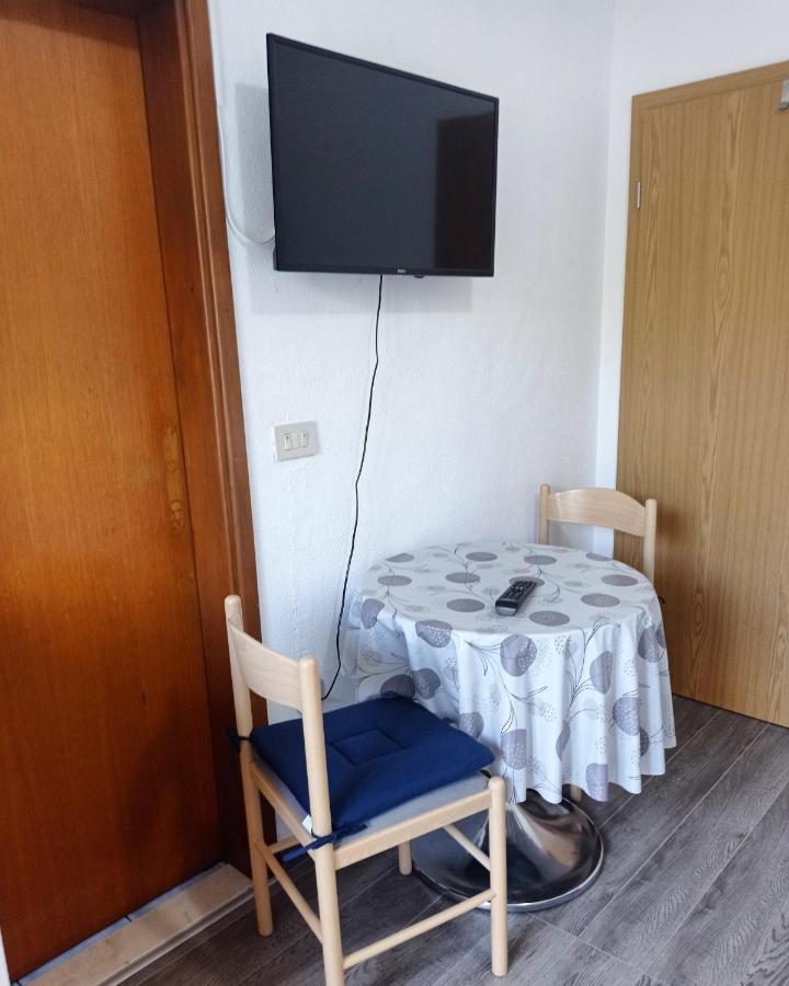 Apartamento Casa del Olivo Tučepi Exterior foto